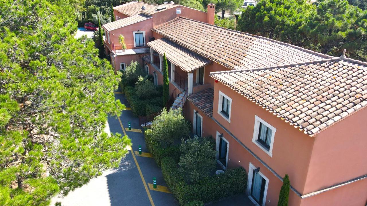 Hotel Du Mas Vinassan المظهر الخارجي الصورة